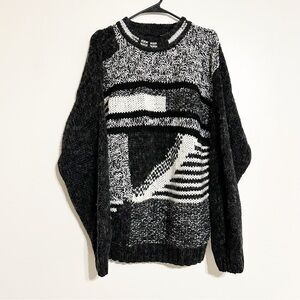 Vintage Street Scenes Streetwear Black and White Patterned Chunky Sweater